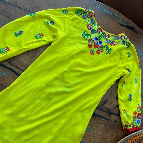 Manish Arora Punjabi kurta with sequin details lengha- US size 2 Indian size 34 - Picture 9 of 10